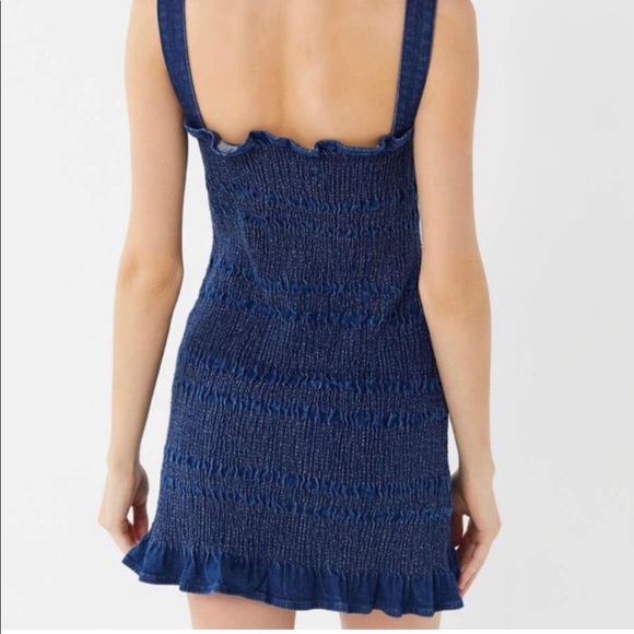 Urban outfitters denim ruched mini dress. Sophia scrunch dress - Picture 4 of 6